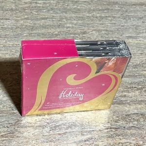 New RARE Victoria’s Secret 3-compact discs holiday collection